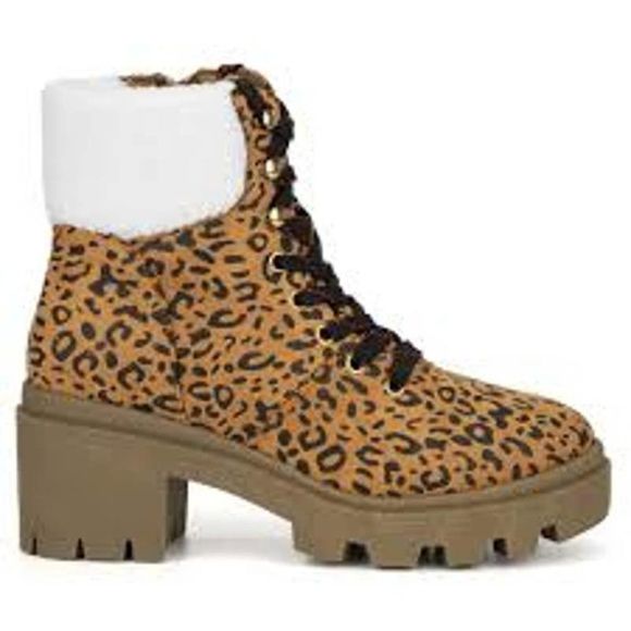 Olivia Miller Women's Ariel Sherpa Cuff Hiker Boot Leopard SZ 6.5 - Picture 2 of 3